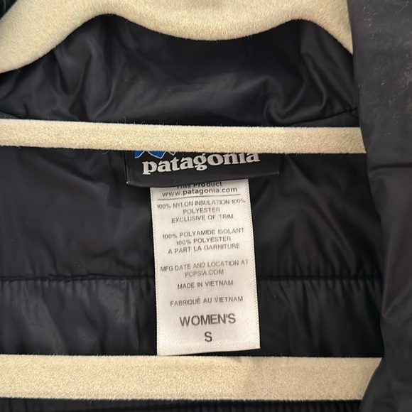 Patagonia thin puffer coat - Picture 2 of 3